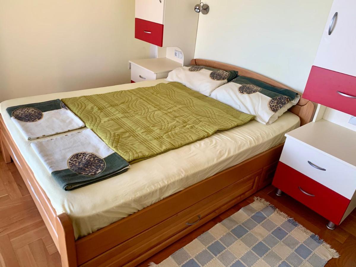 Blue Sky Apartment Petrovac Екстер'єр фото