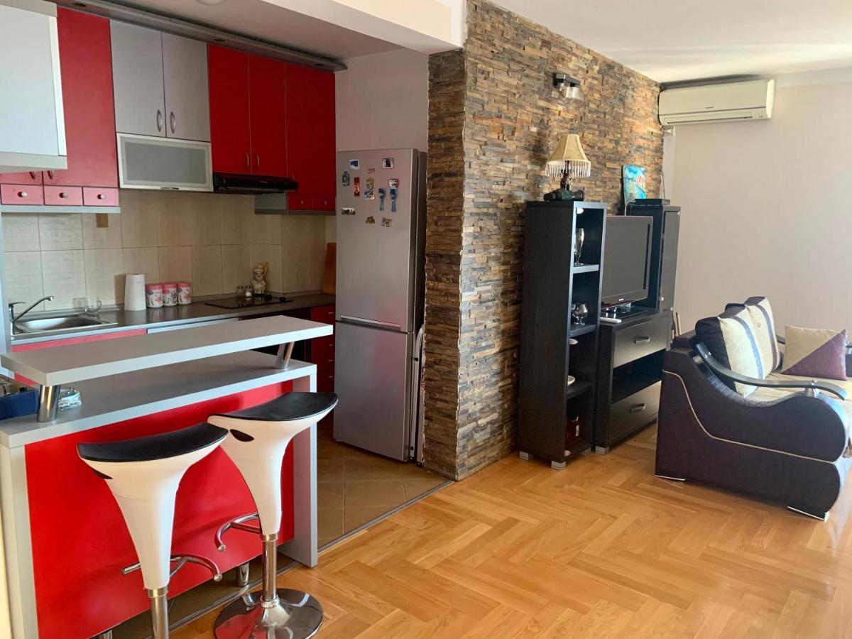 Blue Sky Apartment Petrovac Екстер'єр фото
